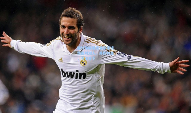 海星体育在线观看_独行侠新援克里斯蒂淡然面对湖人，身份转变，专注当下