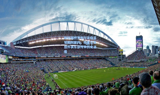 海星体育官网-斯坦福桥发布厅定格蓝军光辉岁月，穆里尼奥感怀俱乐部传承历史温度