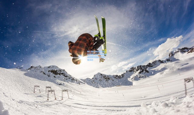 海星体育在线观看：拜仁慕尼黑紧急寻枪，科曼离队后的锋线补强锁定里昂新星马利克-福法纳